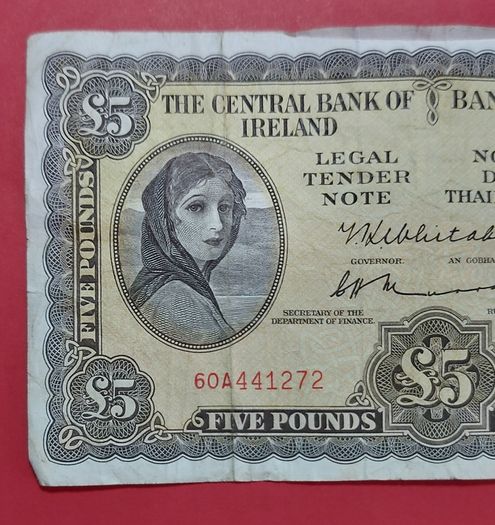 Irish 1973 Lavery Five pound banknote in Fine condition