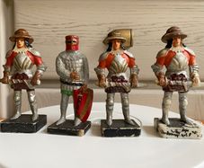 Vintage Collectable Rare Knights Figurines hand-painted plastic toy soldiers from Polish Peoples Republic