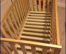 baby cot wirh mattress