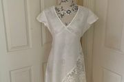 Vintage St -Martins White Linen and Crochet Sleeveless Tunic -Size S