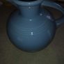 Set of 3 x 20.00 euro each large jug Fiesta made in USA. Image 6