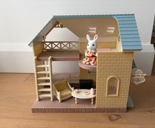 Sylvanian Families Bluebell Cottage Gift Set