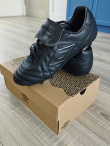 Umbro Mens Football Boots UK Size 7