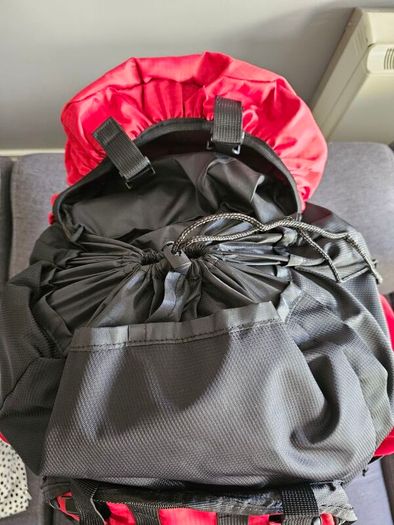 90 L Hiking backpack. Trekking backpack. Camping backpack. Red.