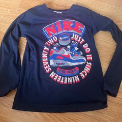 nike tshirt