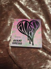 Morphe x Avani Gregg Baecation Luminous Bronzer - Cali