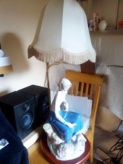 Vintage Porcelain lamp