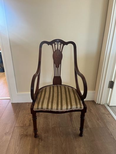 Antique Edwardian Inlaid Mahogany Chair