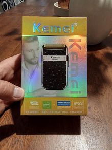 Brand new Rechargeable Shaver