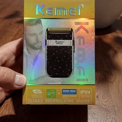 Brand new Rechargeable Shaver