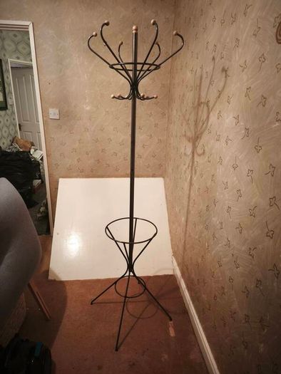 coat stand