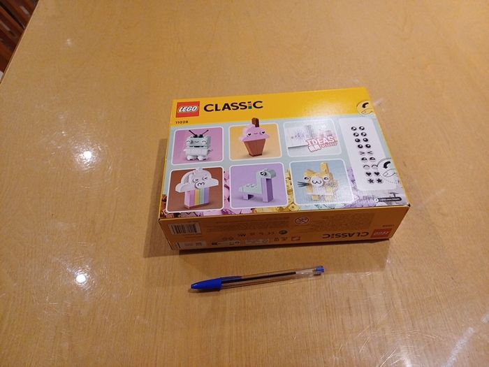 Lego Classic Bricks- Pastel