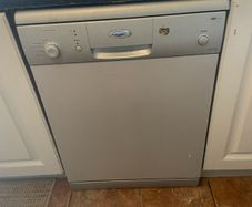 Hotpoint dishwasher silver