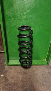 VW Golf rear spring