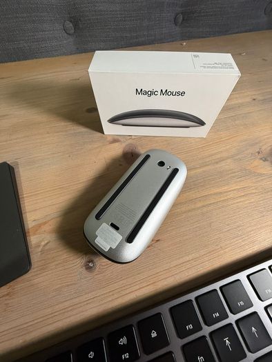 Apple Space Black Desktop Bundle  (Magic Keyboard Magic Trackpad & NEW USB-C Magic Mouse)