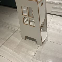 Toddler Kitchen Tower