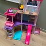 Barbie Dream house & accessories Image 2