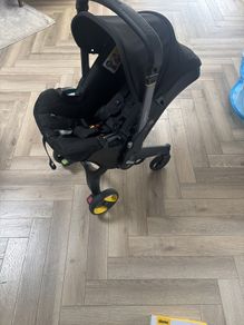 Doona I car seat and stroller