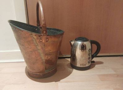 Copper bucket / coal scuttle