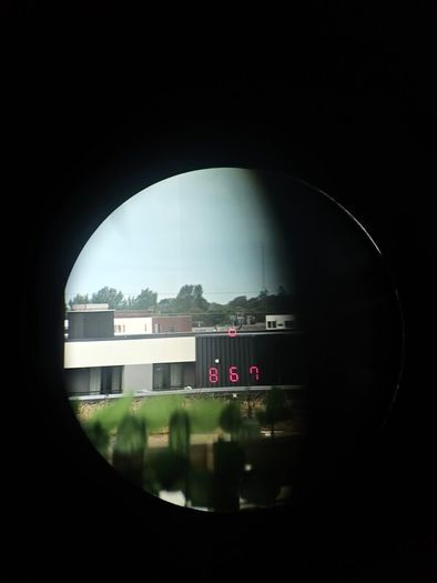 Range Finder leica 7x24