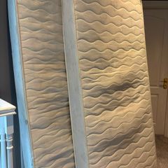 2 single matress  free