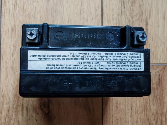 Motorbike battery LTX9-BS