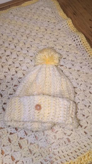 Handmade Lemon Blanket and Hat.