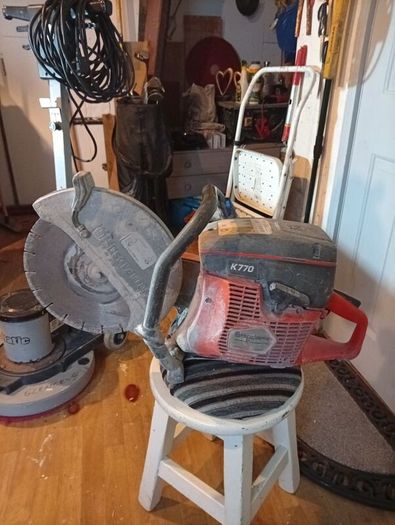 Husqvarna consaw