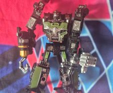 Transformers Legacy United Star Raider Lockdown Deluxe Class Figure