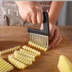 Brand New Potato/veg Wavy Slicer