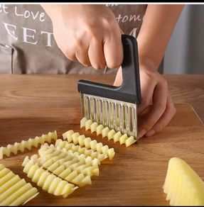 Brand New Potato/veg Wavy Slicer