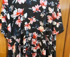 Magna 2 pocket tunic size 24/26