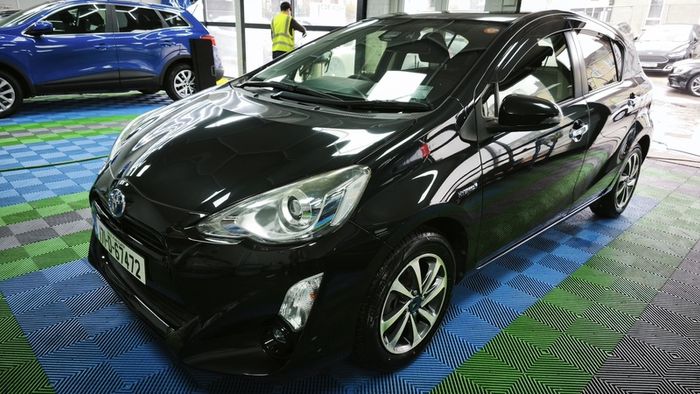 2017 Toyota Aqua