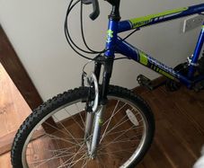 Mountain Bike, 26 inch wheel size. - Never been used outside.