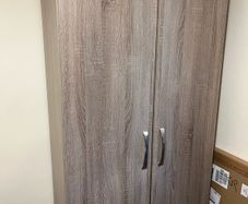 wardrobe free to go