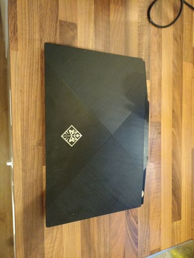 HP Omen 17