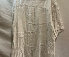 short-sleeve button