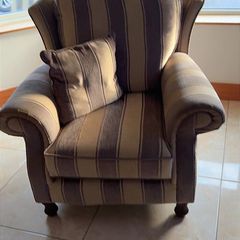 Arm chair