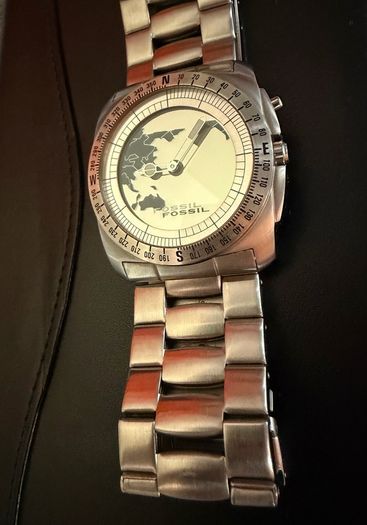 Fossil watch