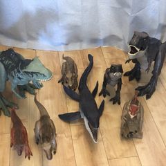 Jurassic World Dinosaur Model Bundle