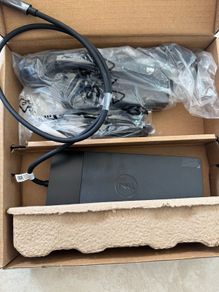 Dell Docking Station WD22TB4