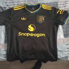 man utd jersey