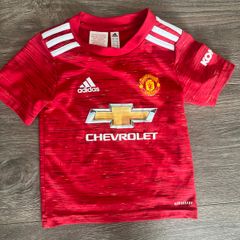 Manchester United kids top