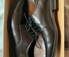 Clarks Howard Walk Black Leather Shoes