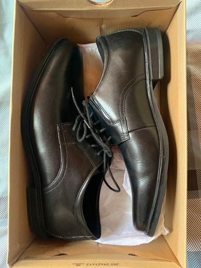 Clarks Howard Walk Black Leather Shoes