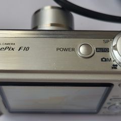 FinePix F10