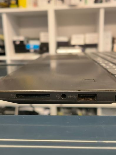 Lenovo V330-15 Intel Core i5 8th Gen 15.6" 8GB RAM 256GB SSD Windows 11 Pro