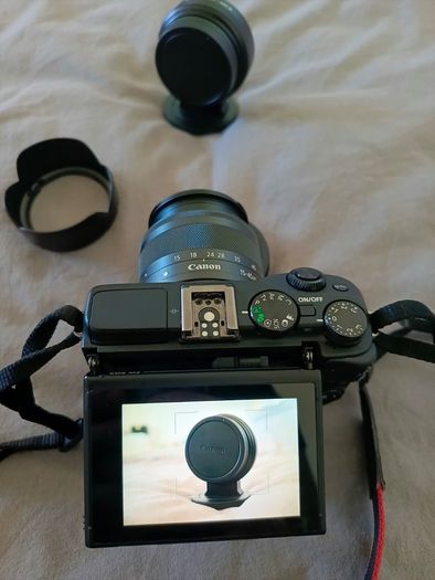 Canon Eos M3