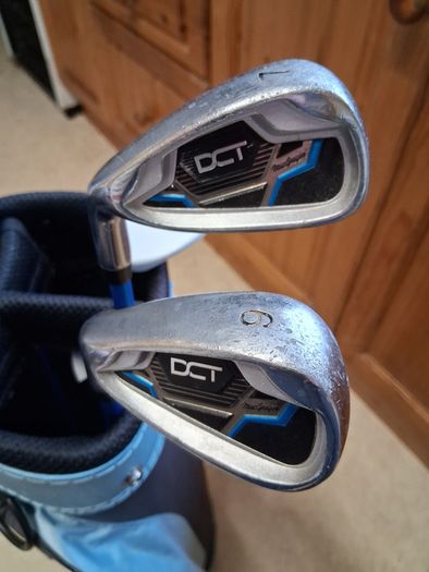 Golf clubs. Junior Set Of Left Handed MacGregor Golf Clubs For 9 To 12 Year Old. Collect In Dublin Or Receive Via Post.
