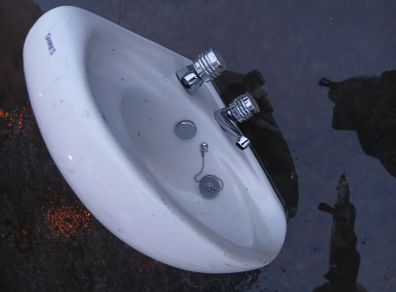 corner sink